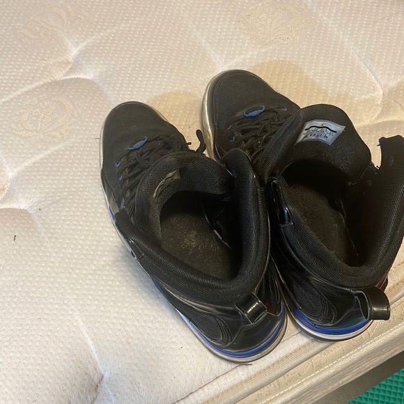 It was one of his original Jordan shoes - Picture 1 of 1